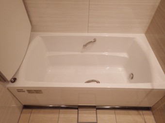 マグネットがつく壁パネルでお掃除もラクラク! マグネットがつく壁パネルでお掃除もラクラク!